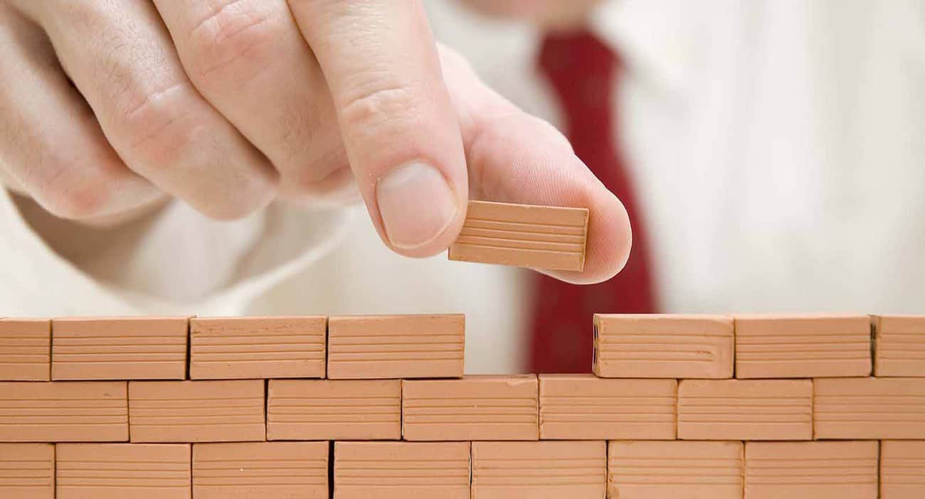 What Can a Party Wall Delay Actually Cost a Project Brierfield?